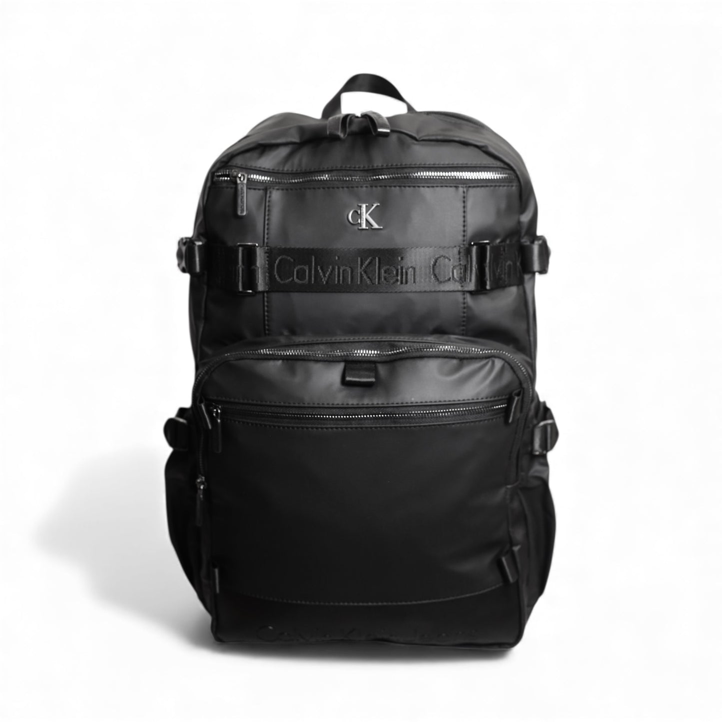 ca-lv-in k-l-e-*-in backpack