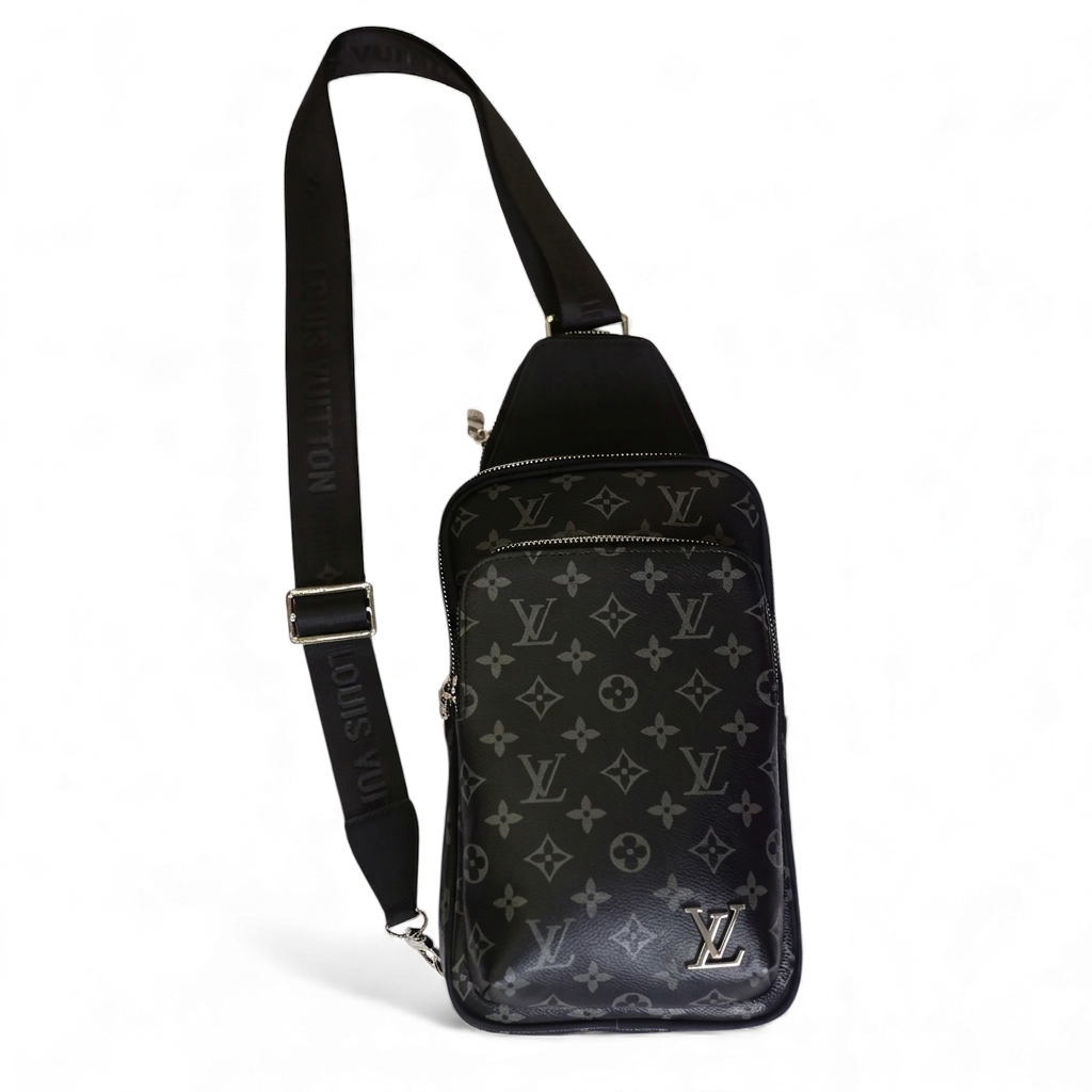 LO-UI-S VI-UTT-ION BAG