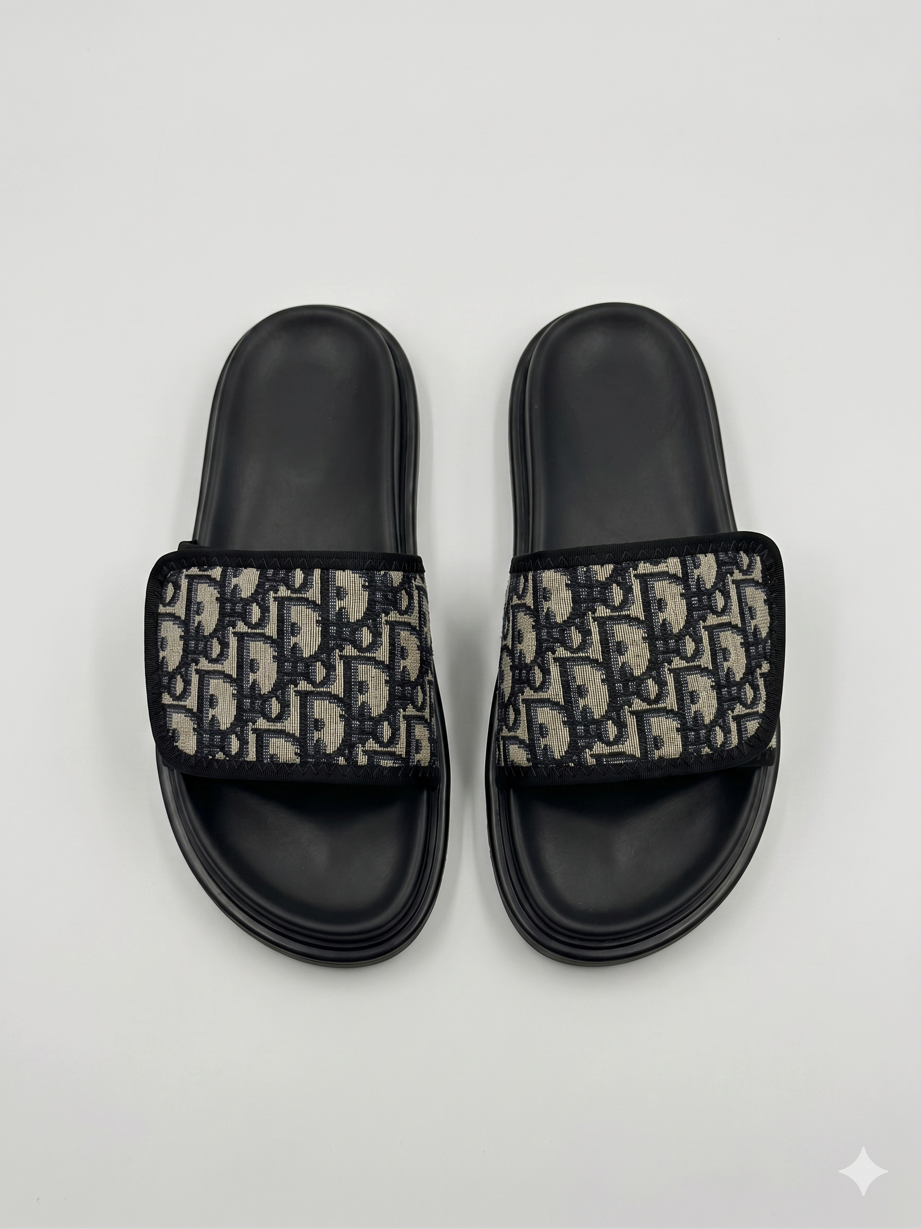 DIOR SLIPPER