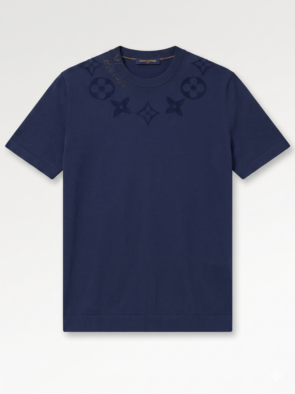 LO-UIS VUI-T-ON T-SHIRT.