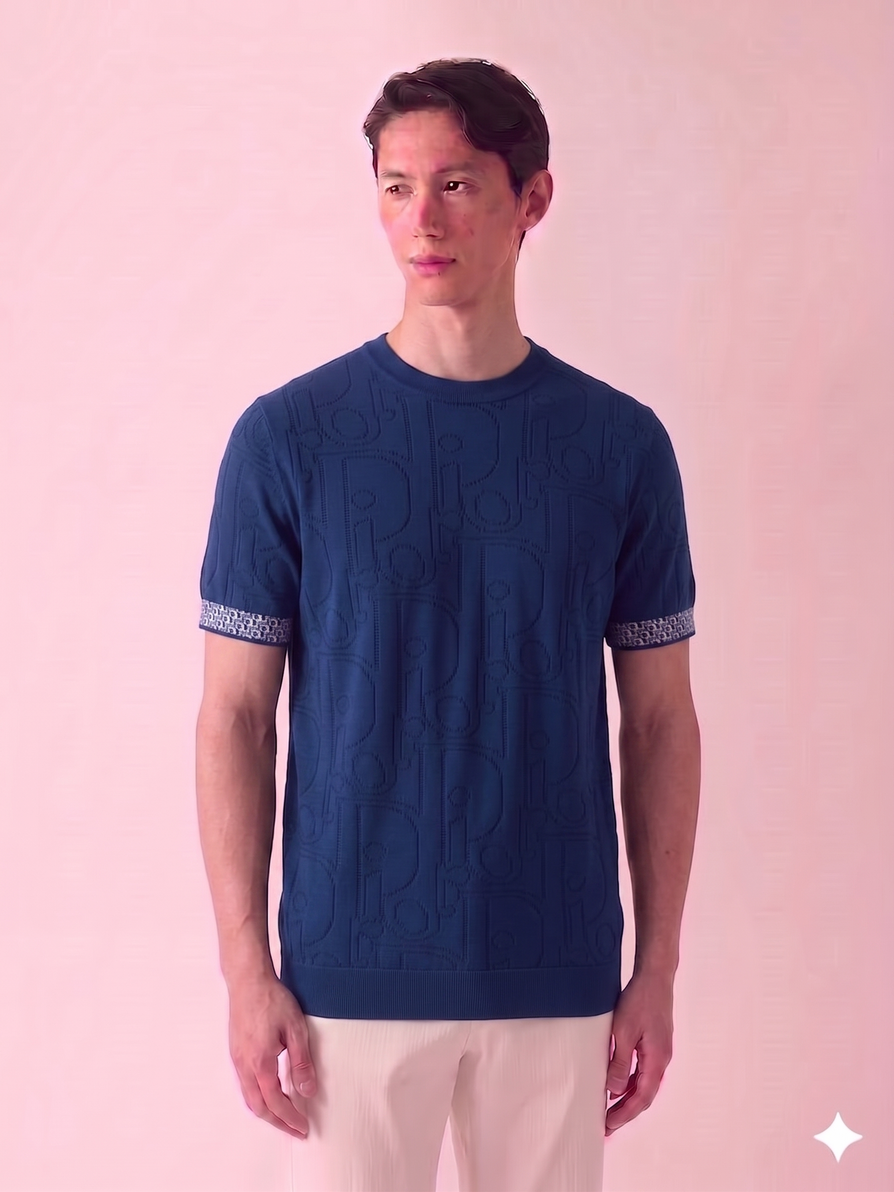 DIOR T-SHIRT.