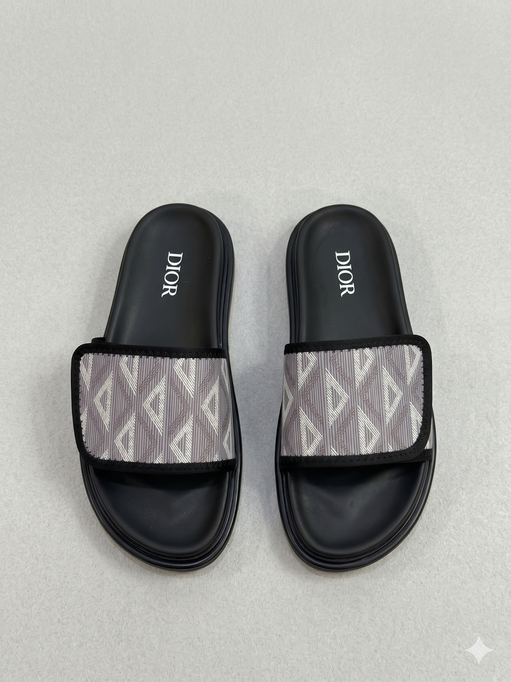 DIOR SLIPPER