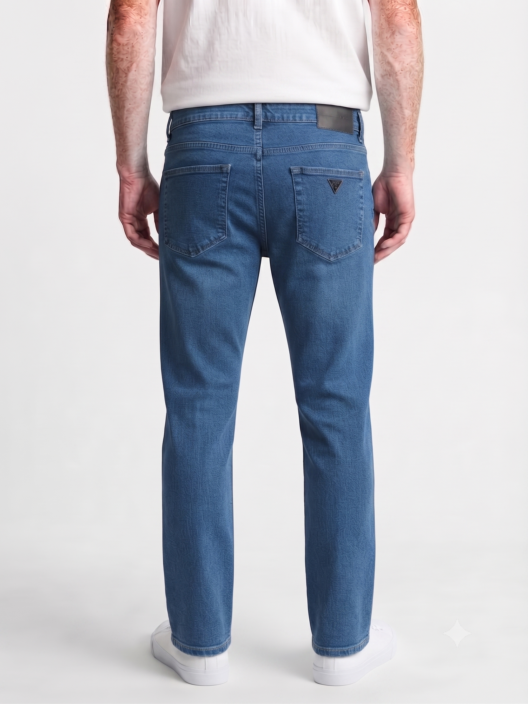 EA7  PANTS