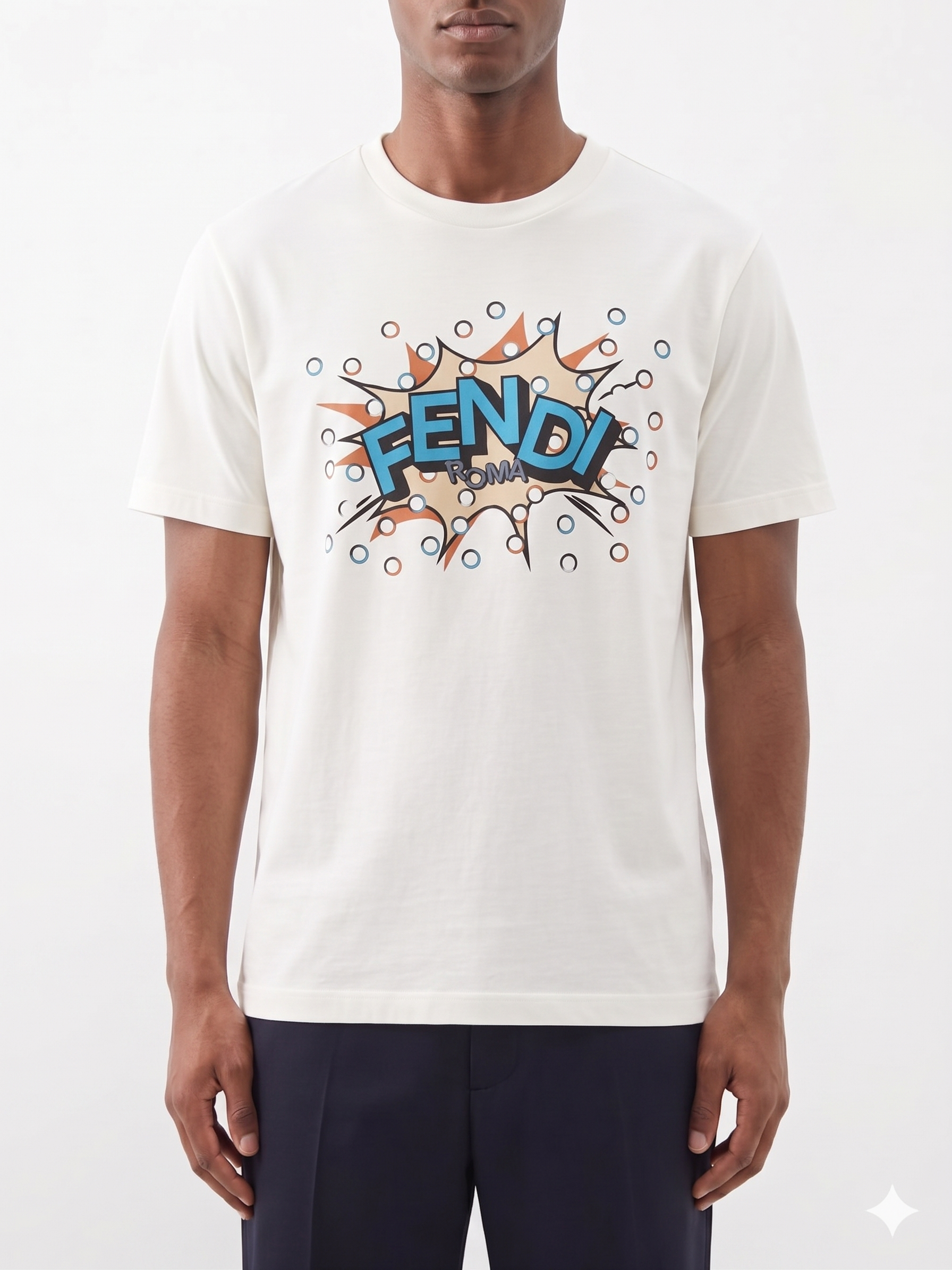 Fendi T-SHIRT.