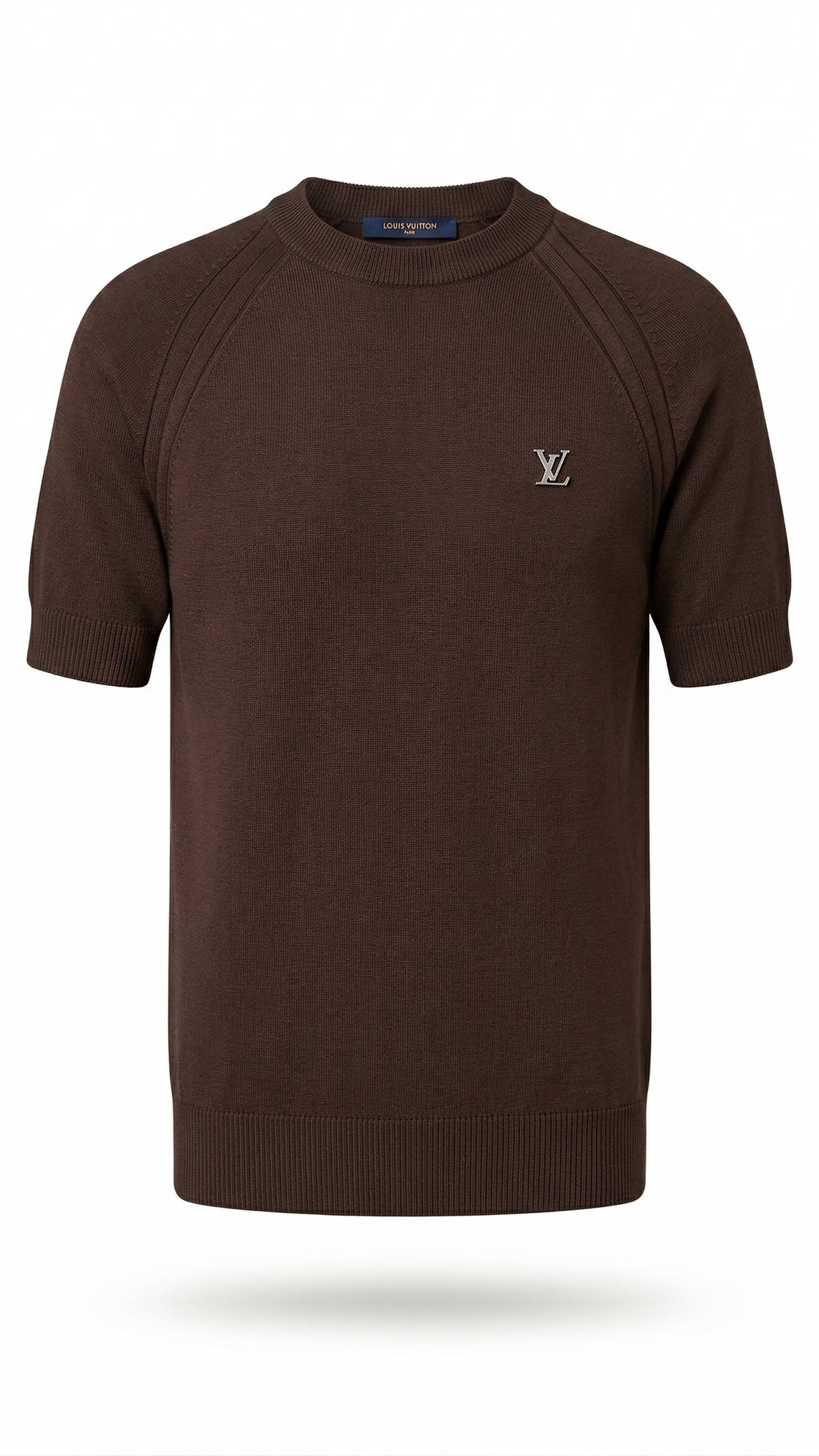 Lo-uis Vu-toi T-shirt.