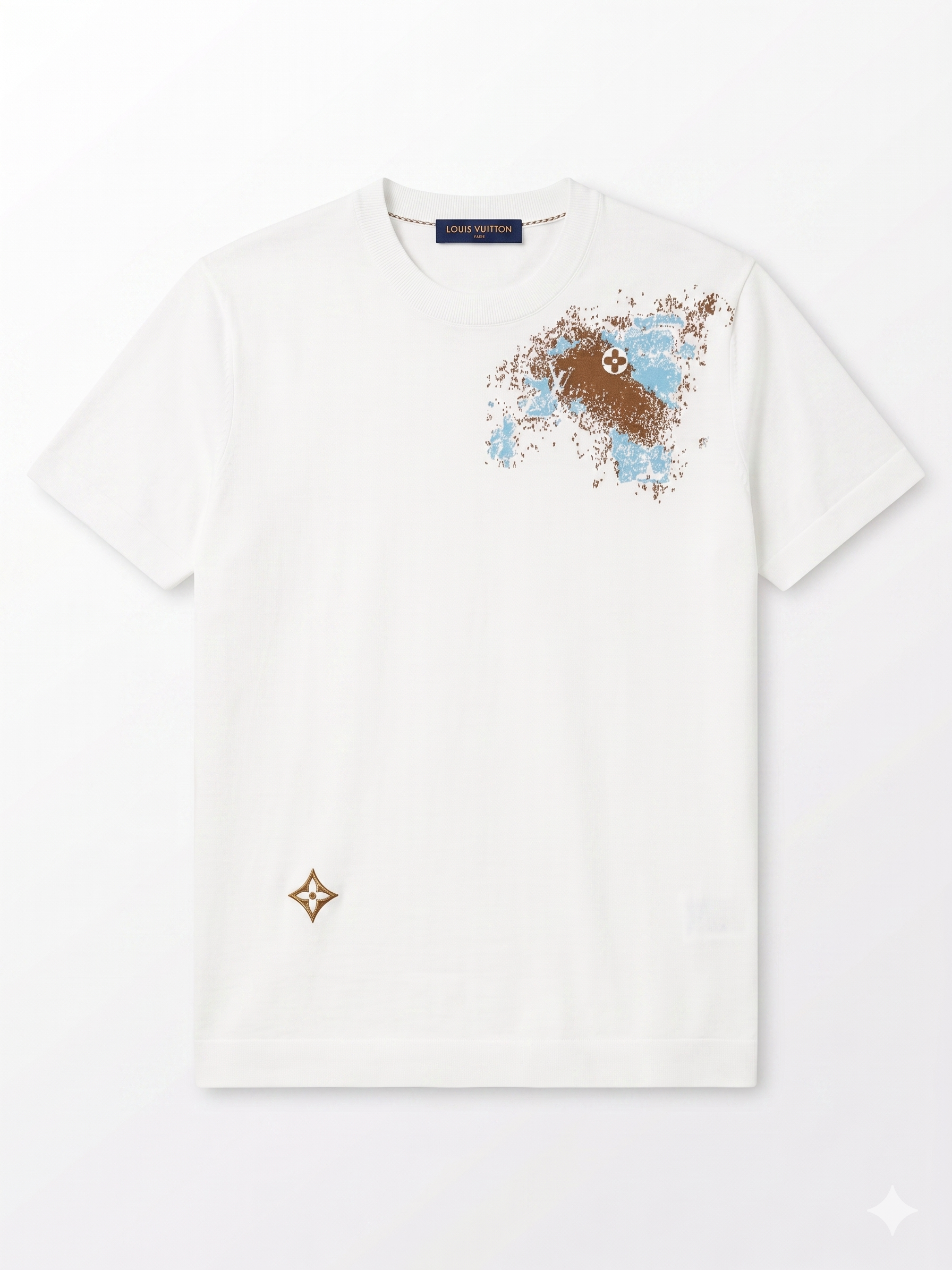 L-o-u-i-s V-u-i-t-t-o-n T-SHIRT.
