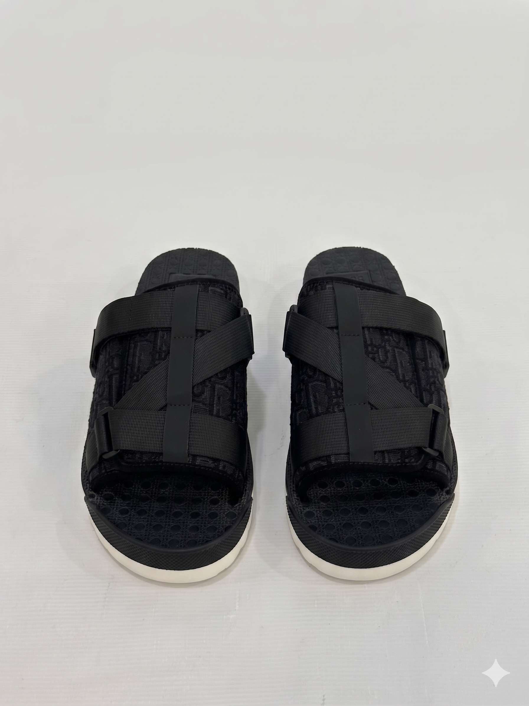 DIOR slipper