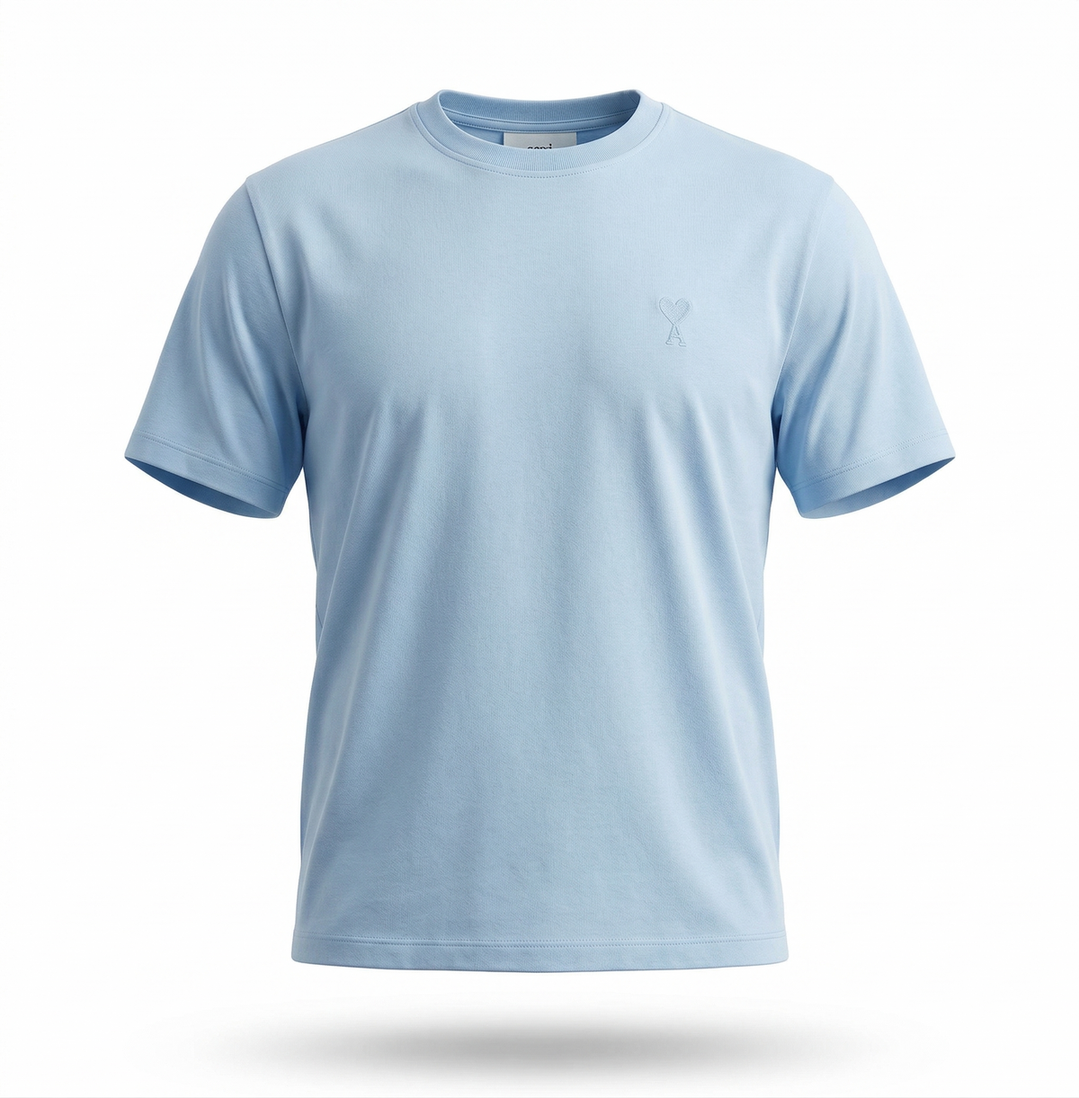 AMI T-shirt.