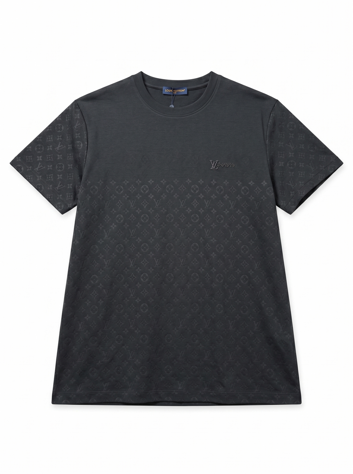 L-ou-i V-toin T-shirt.