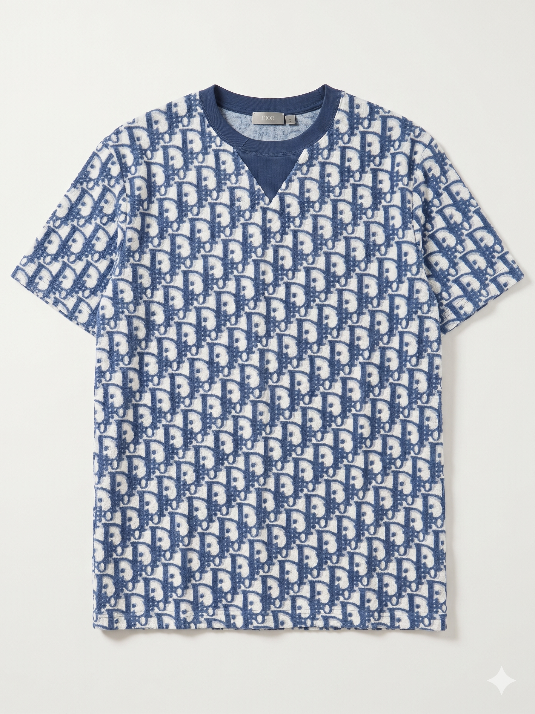 DIOR T-SHIRT.
