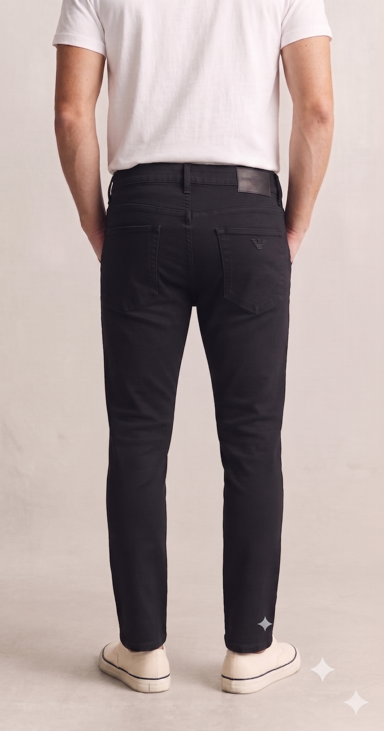 EA7 PANTS