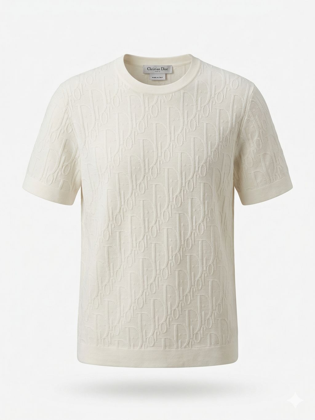 Dior T-shirt.