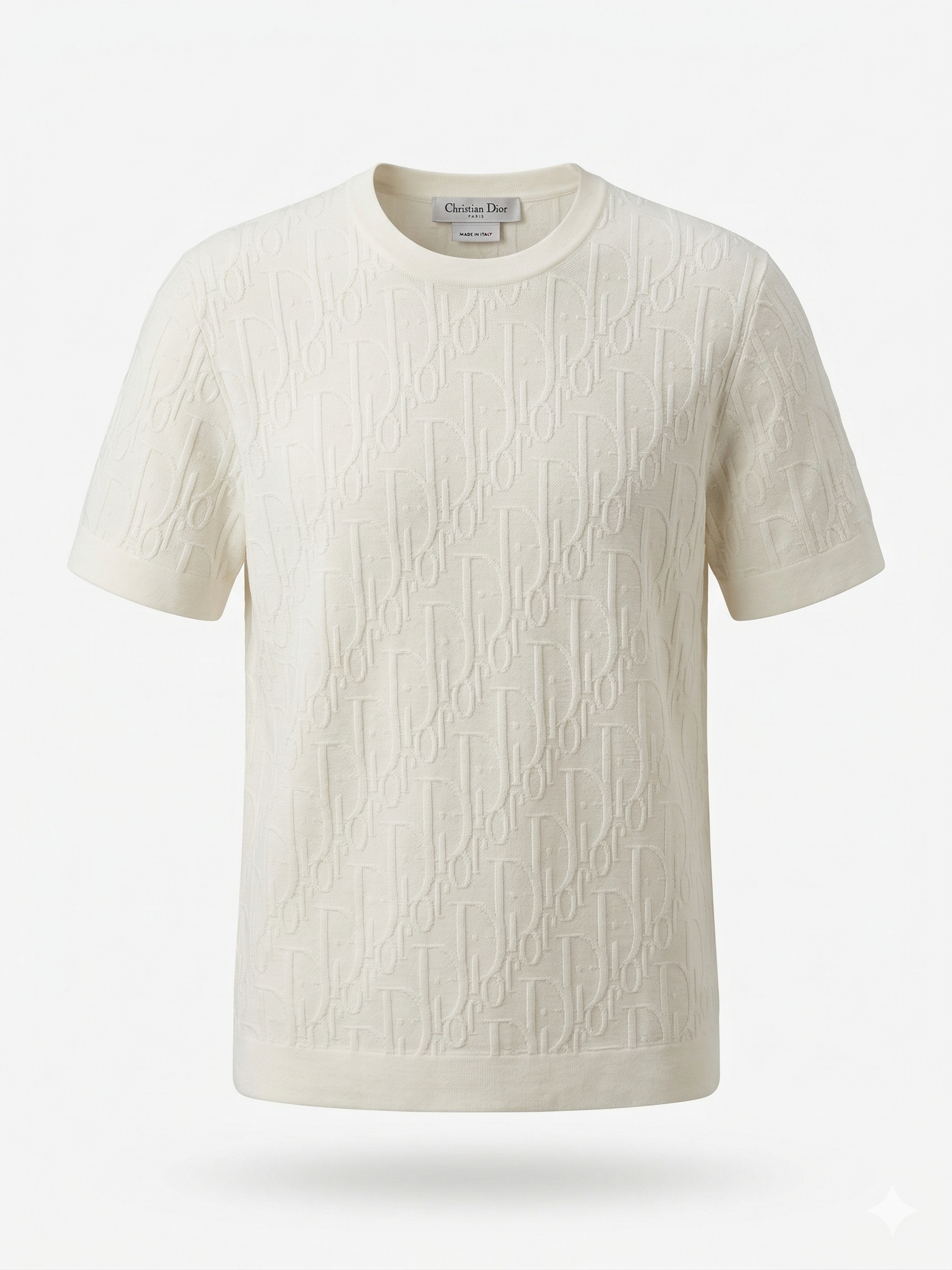 Dior T-shirt.
