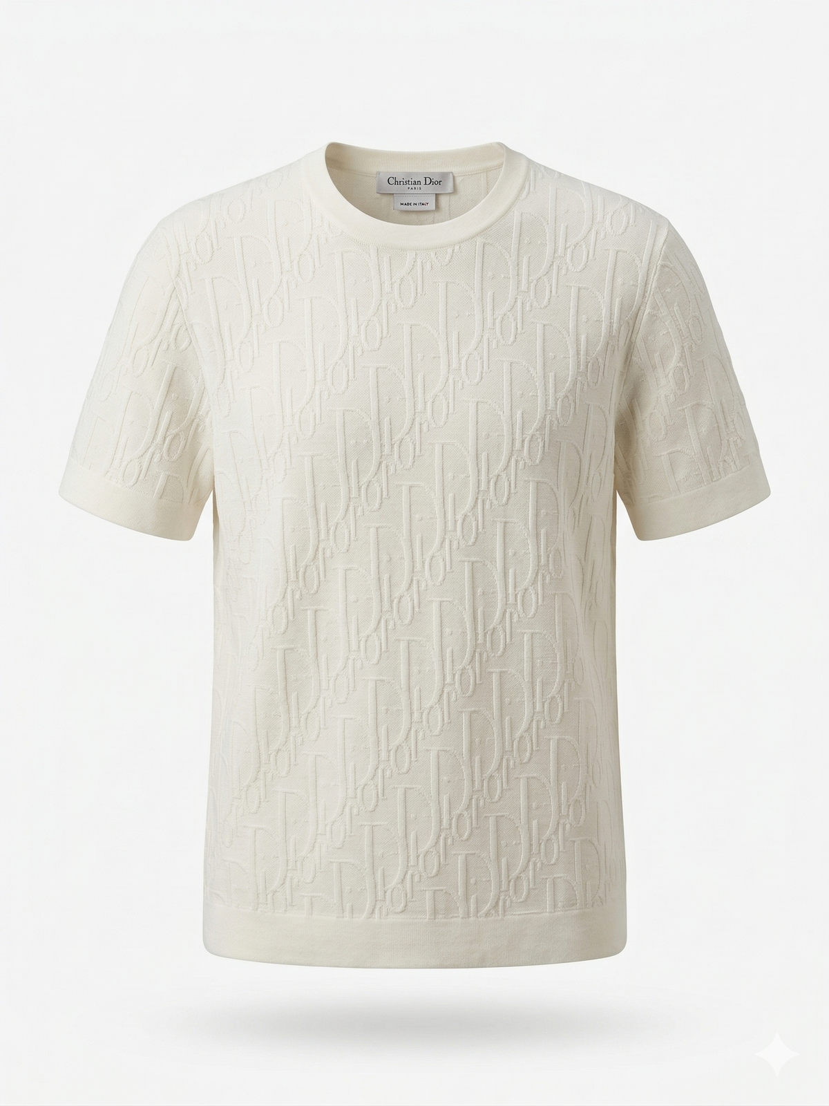 Dior T-shirt.