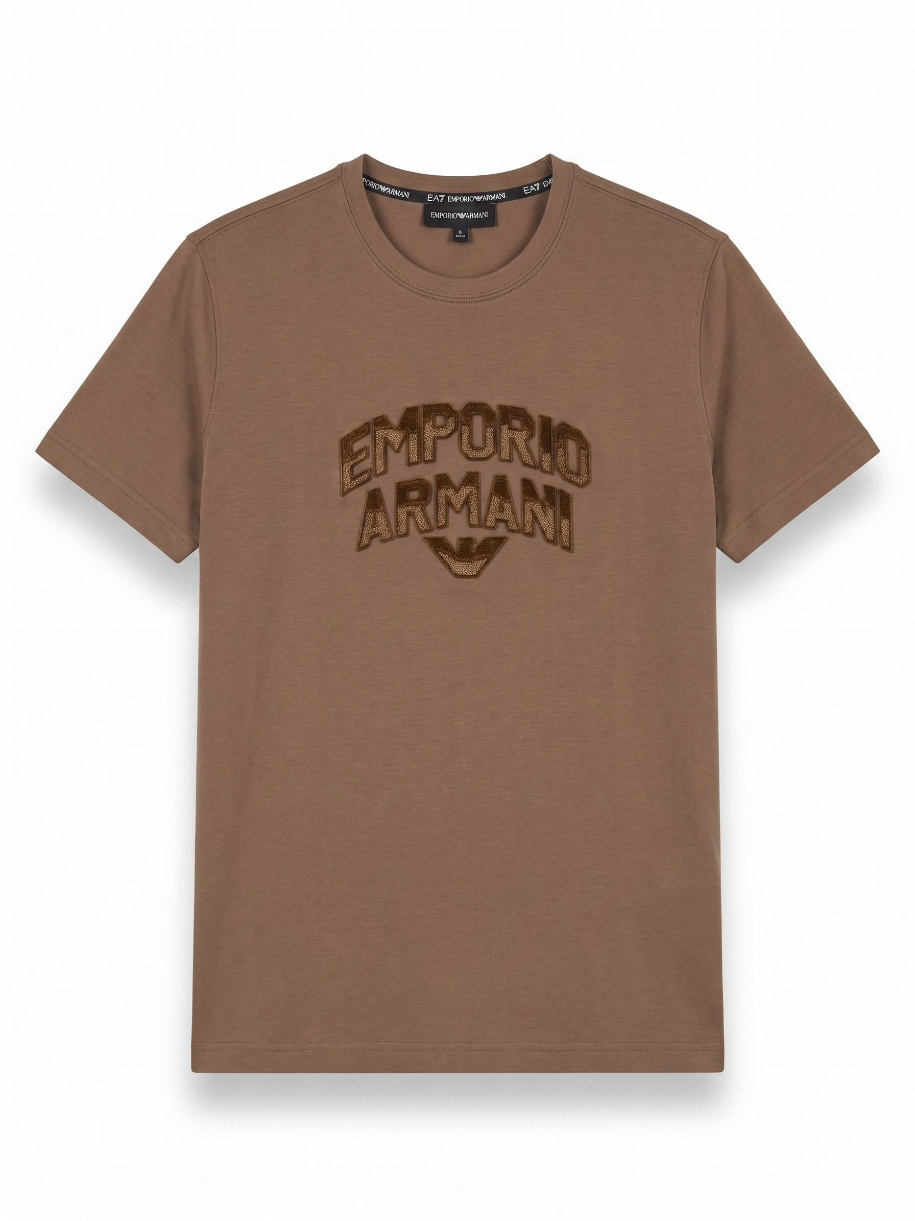 Emporio Armani T-SHIRT.
