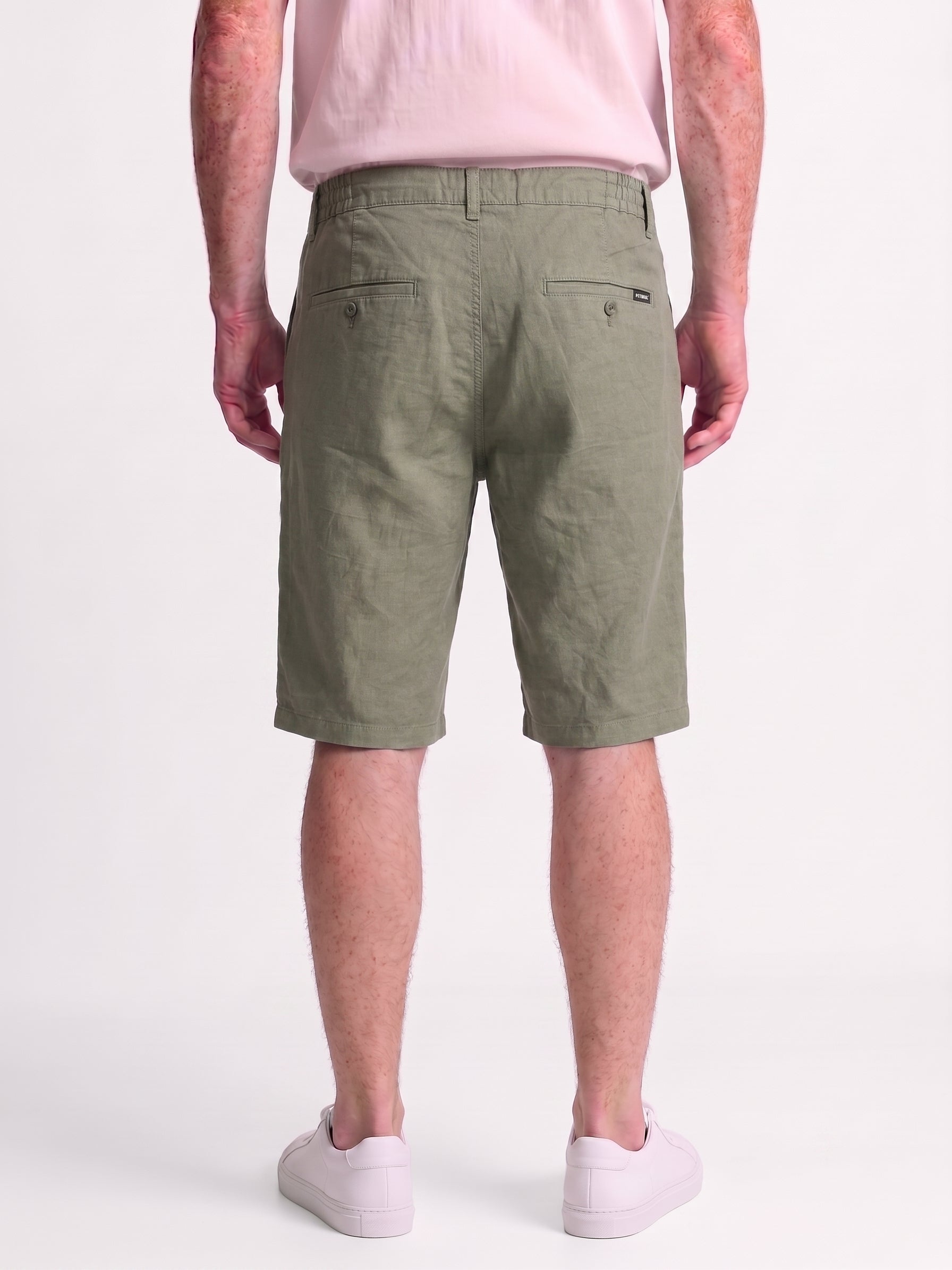PIT BULL   SHORT.