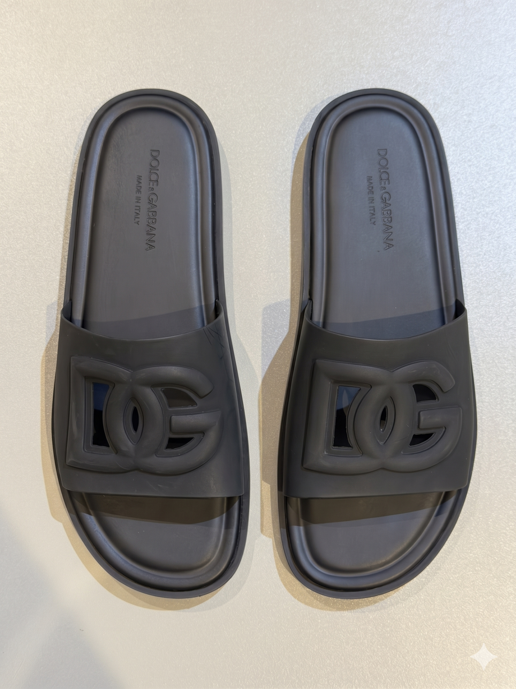 Dolce & Gabbana slipper