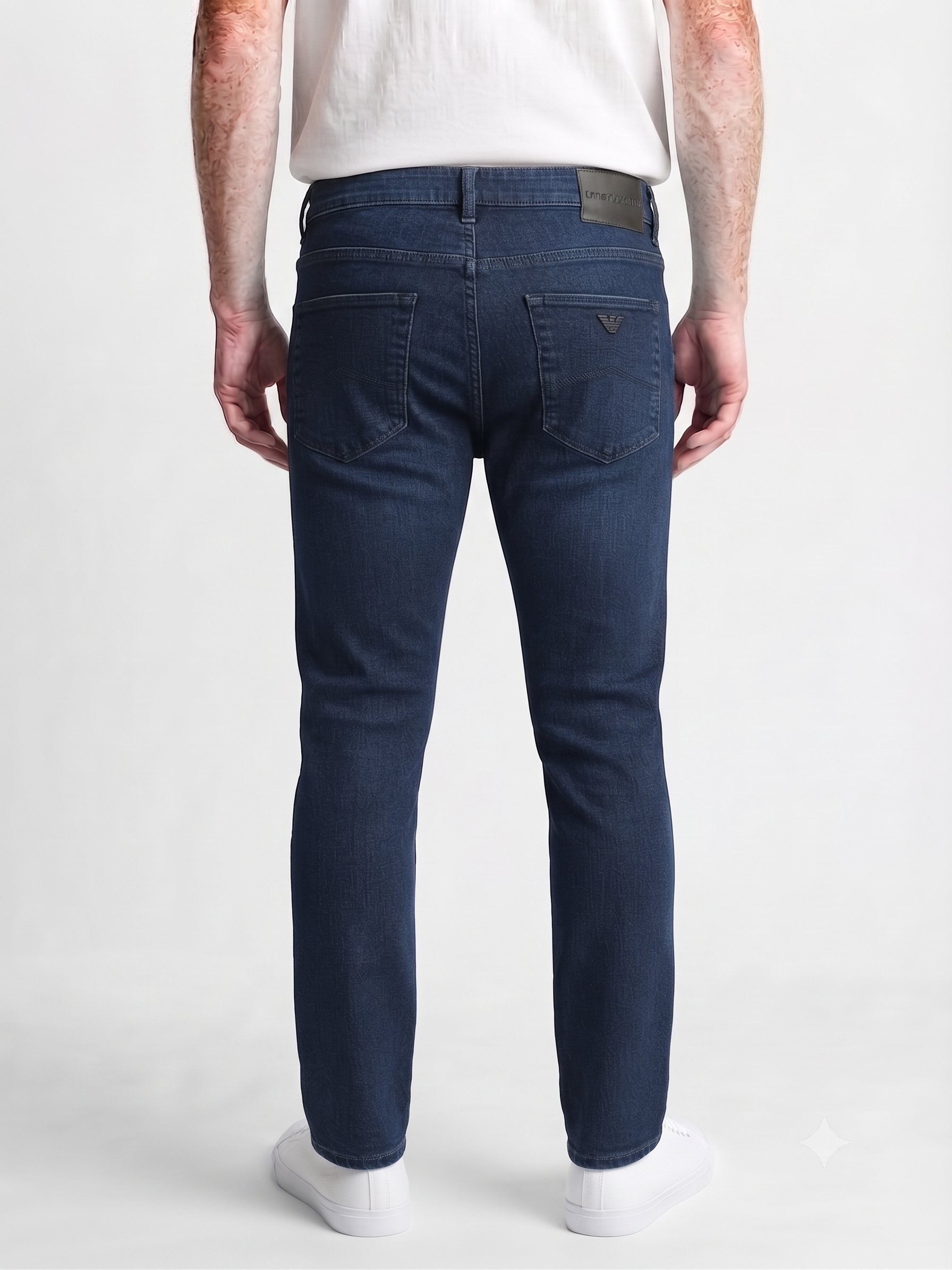 EA7 PANTS