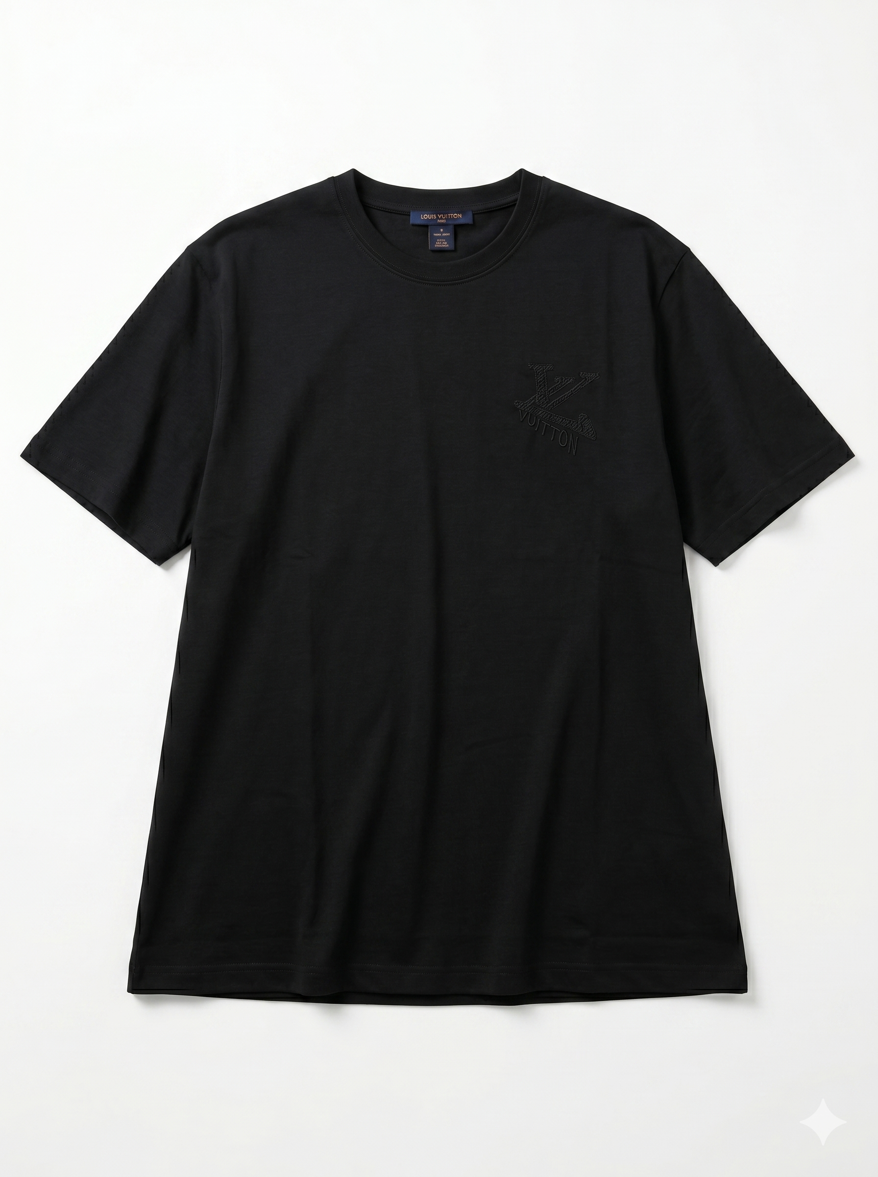 L-ou-i V-toin T-shirt
