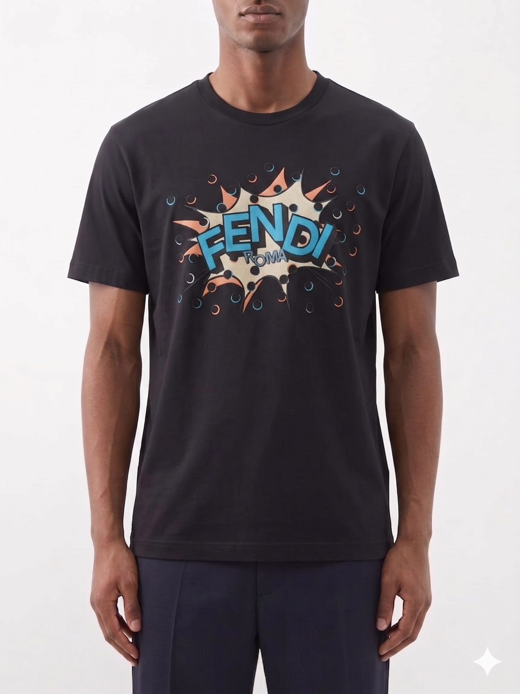 Fendi T-SHIRT.