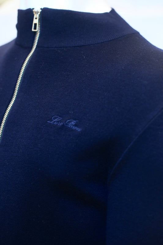 L-o-ra p-*-ana pullover