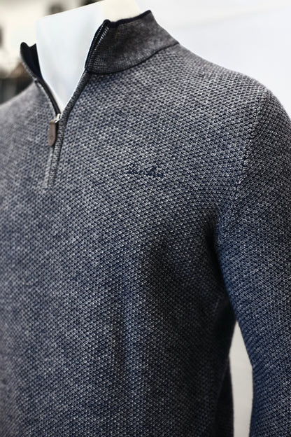 L-o-r-o- p-*-a-n-a pullover