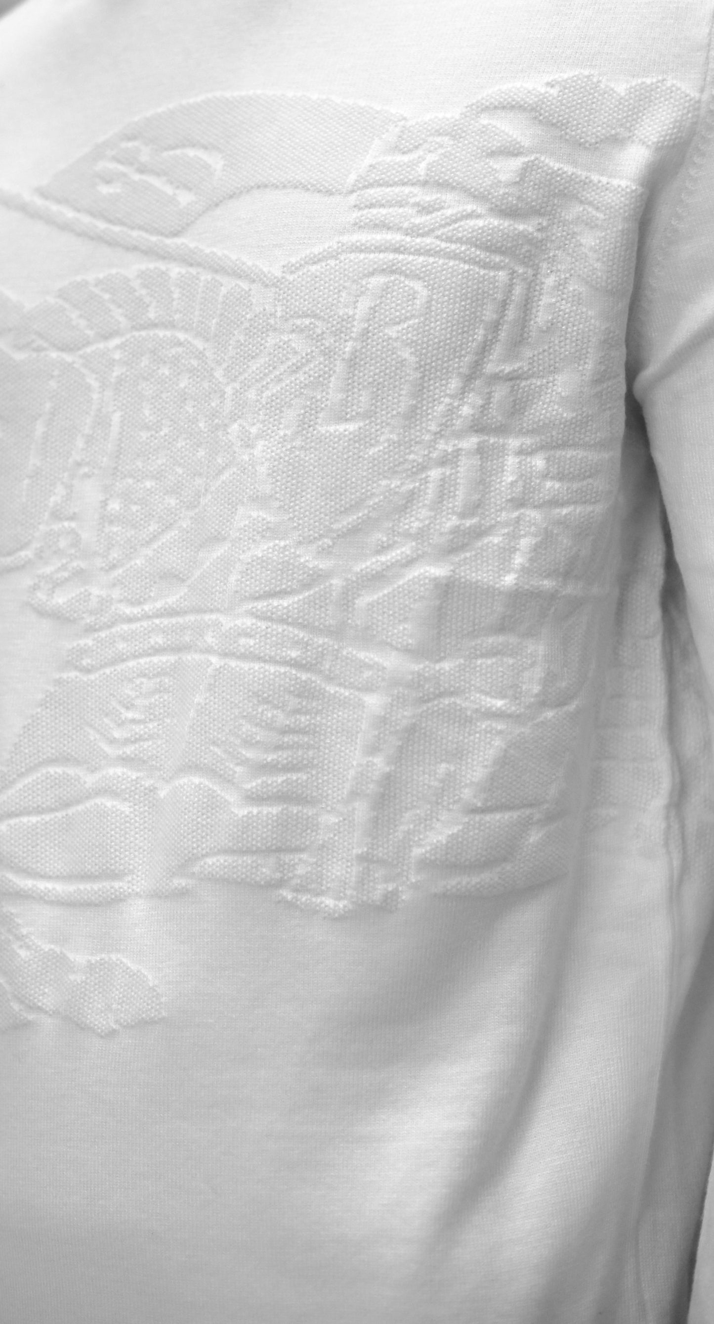 B-U-B-E-*-R-Y sweatshirt