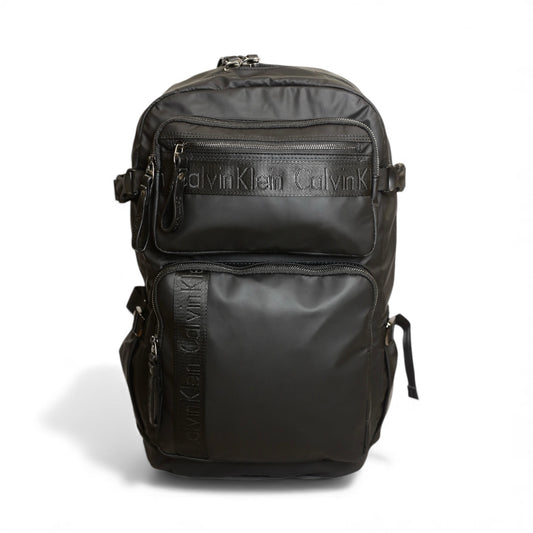 ca-iv-in k-l-e-*-n Backpack