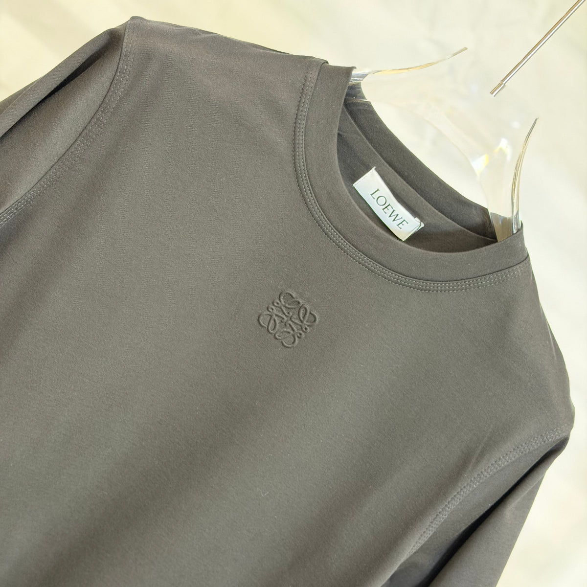LOEWA T-shirt.