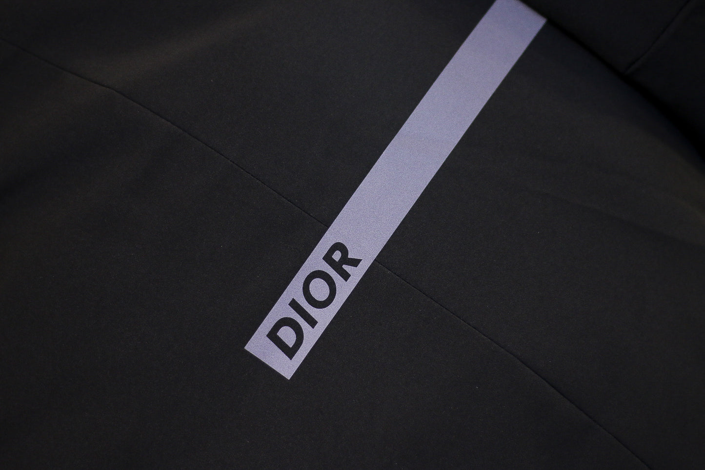 D-*-o-r jacket