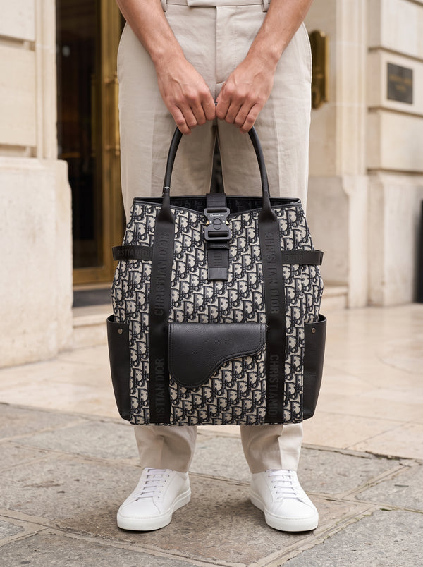 DIOR HAND BAGE