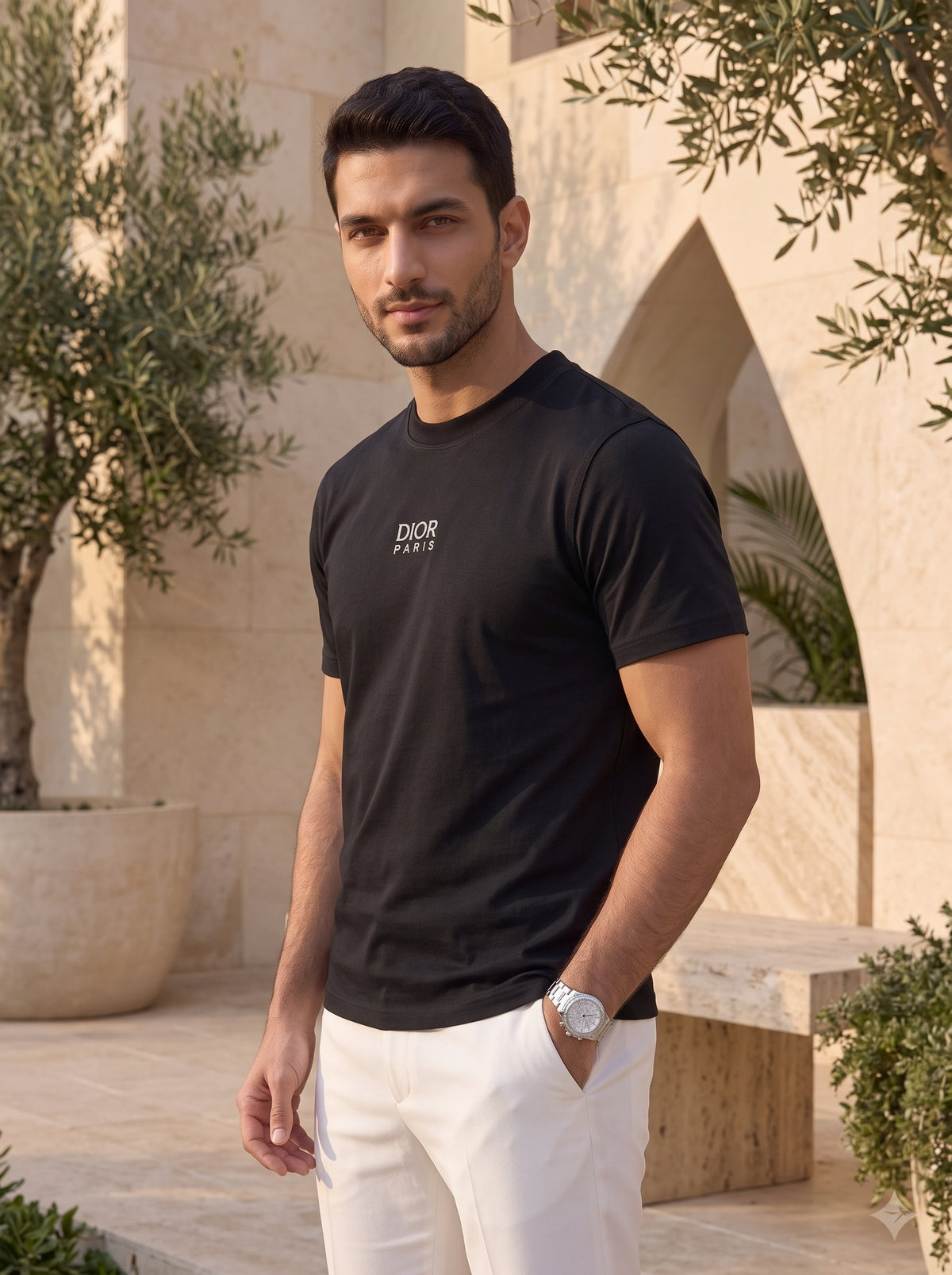 CHRISTIE DIOR T-shirt.