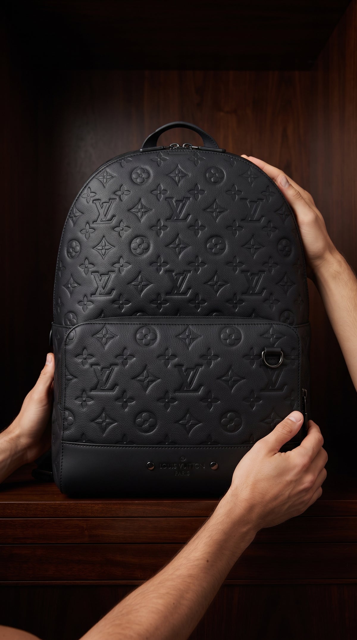 LO-UI-S VIU-TTI-ON  BAG