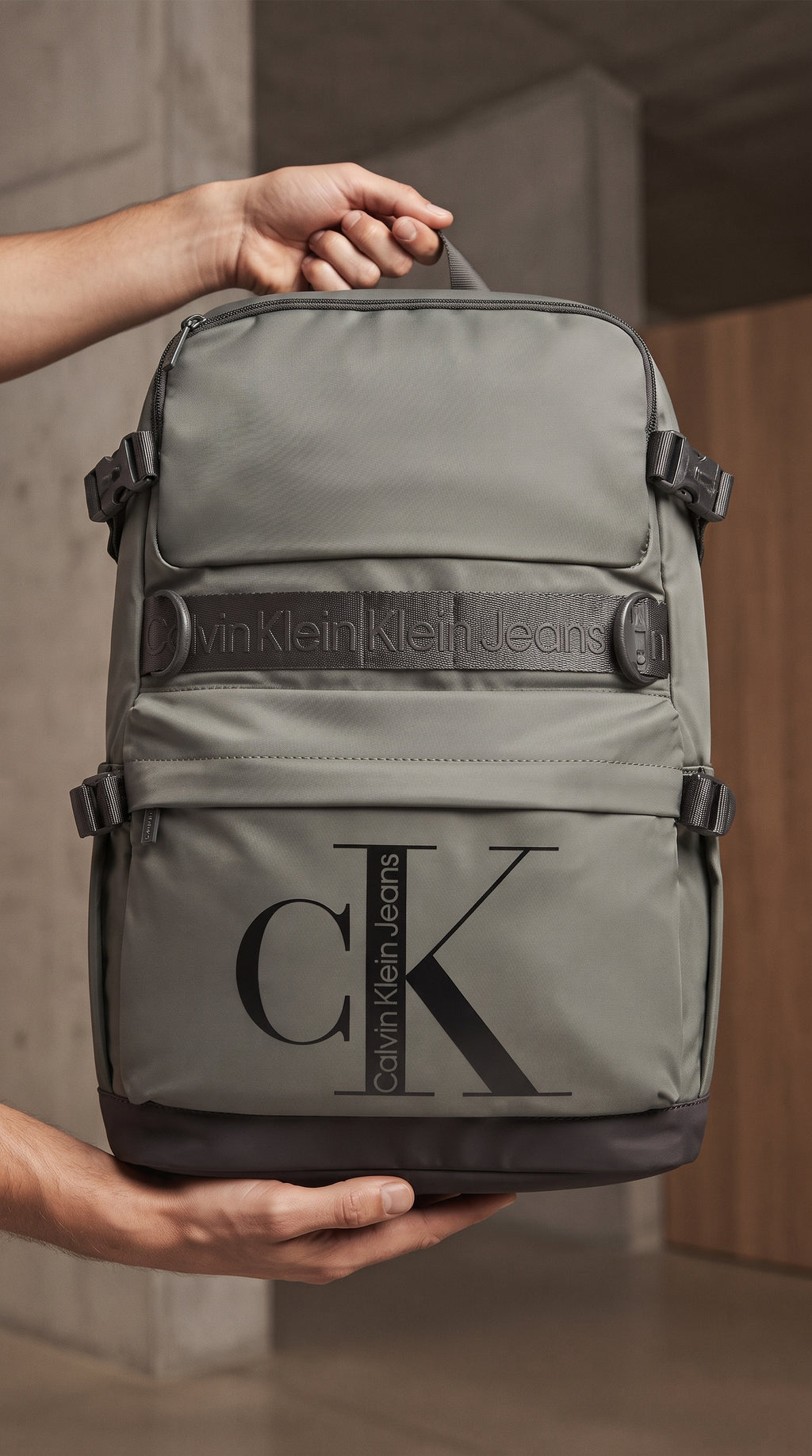 CALVIN KLEIN  BAG