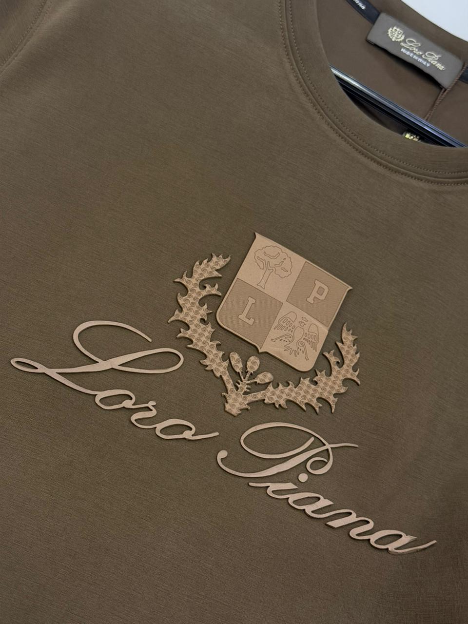 Loro Piana T-SHIRT.