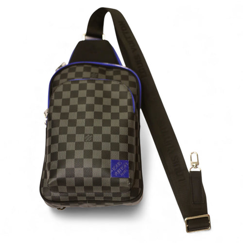 LO-UI-S VI-UTTI-ON  BAG
