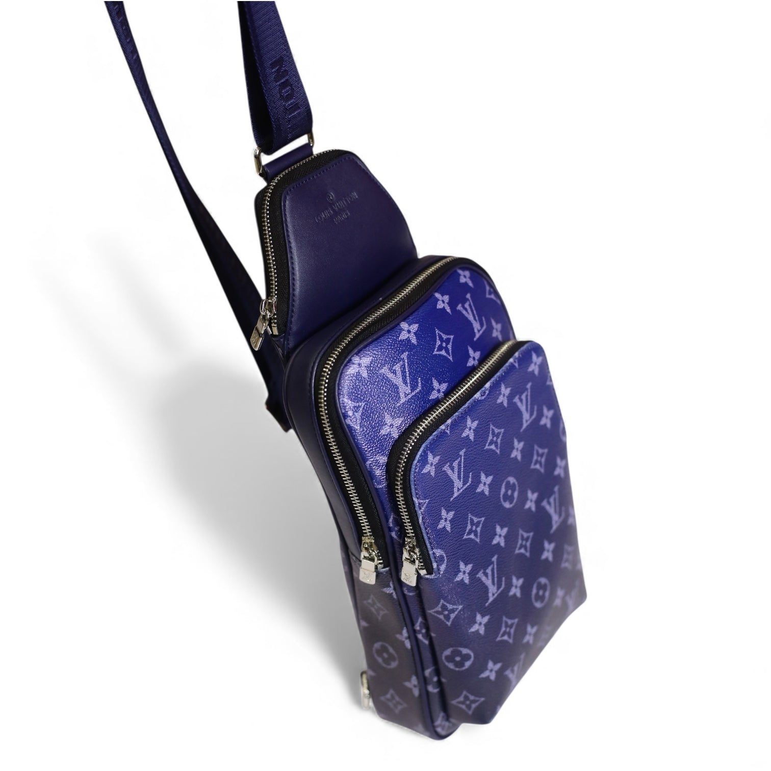 LO-UI-S VI-UTT-ION BAG