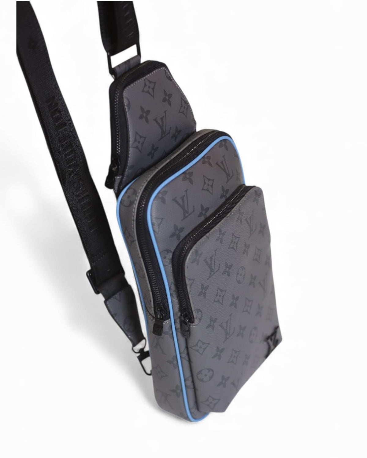LO-UI-S VIU-TTIO-N  BAG