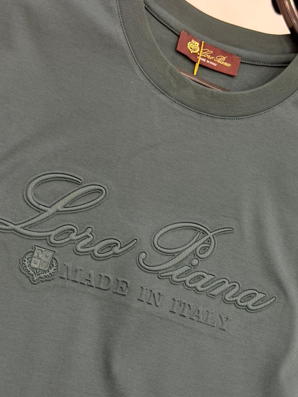 Loro Piana T-SHIRT.