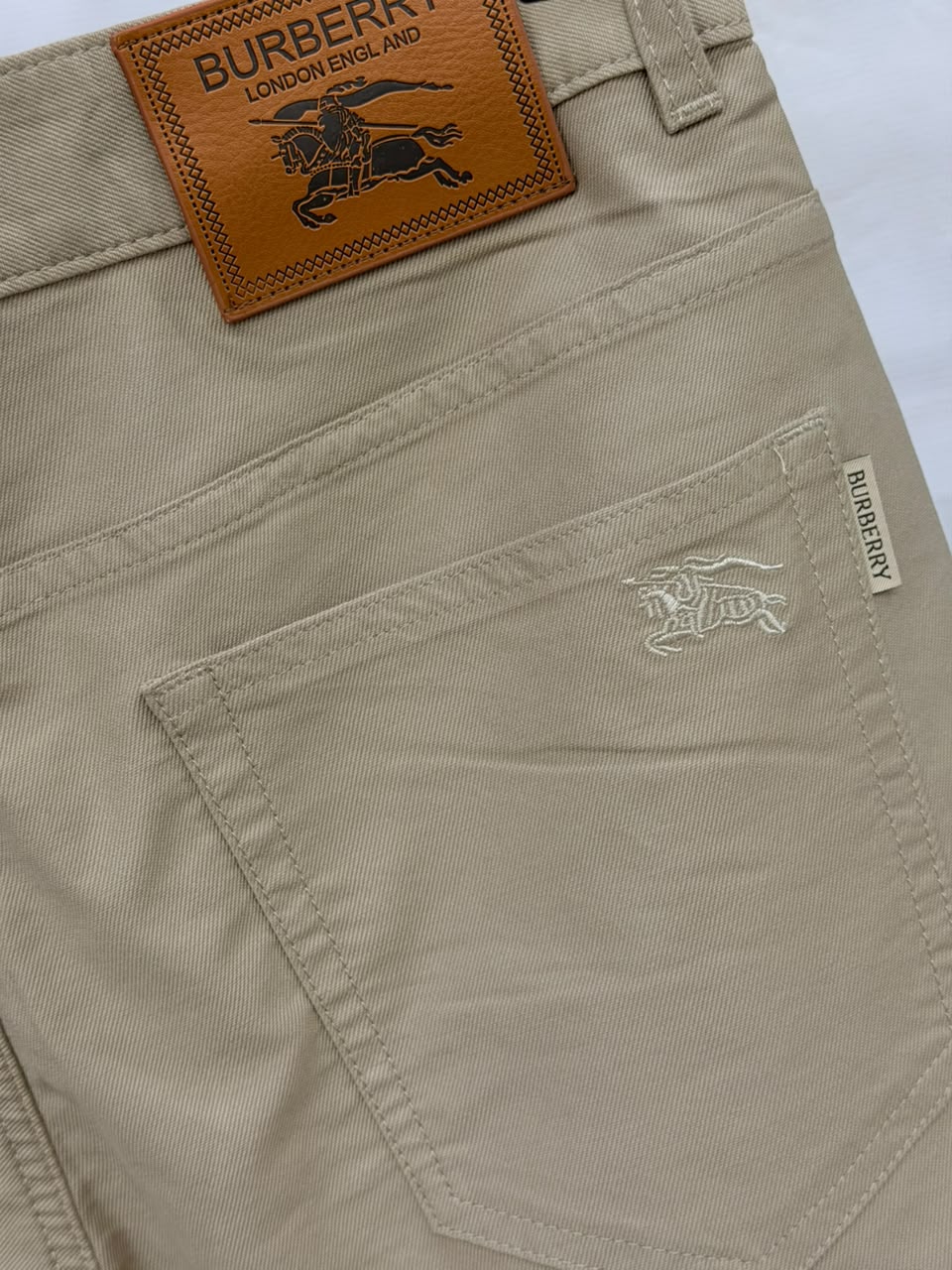 BURBERRY SHORTS.