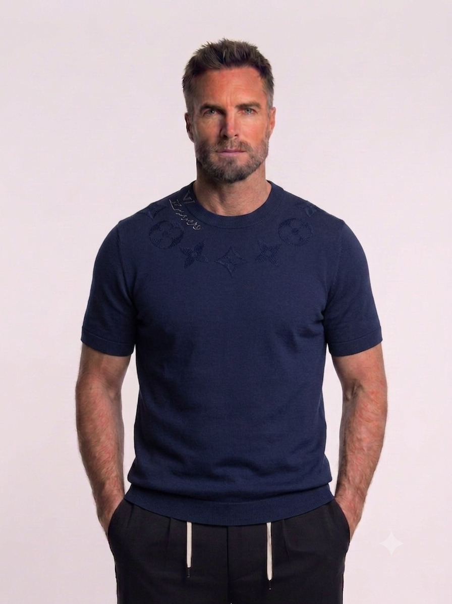 L-o-uis Vui-ton T-SHIRT.