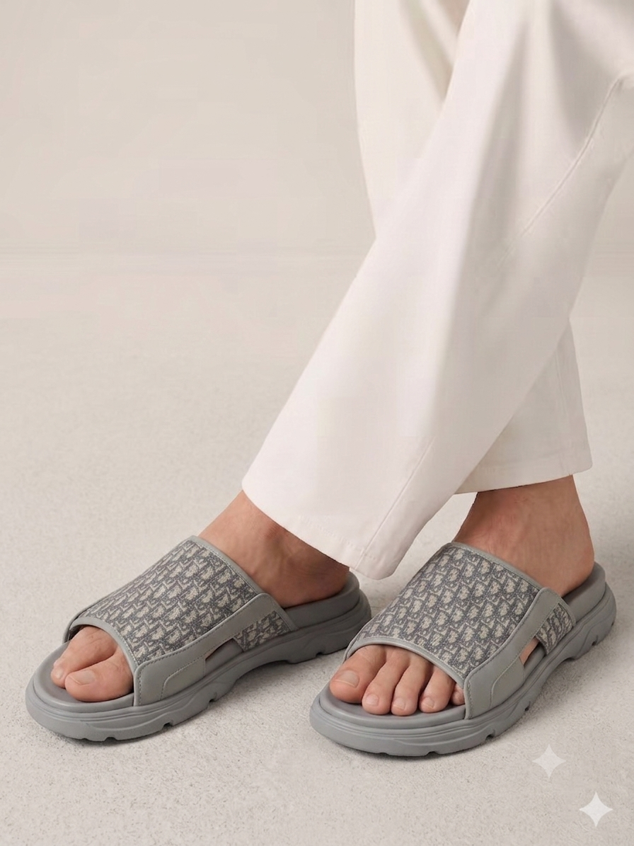 DIOR slipper