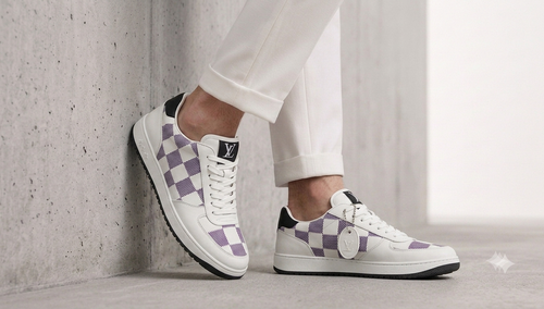 Lo-uis v-ui-ttion shoes