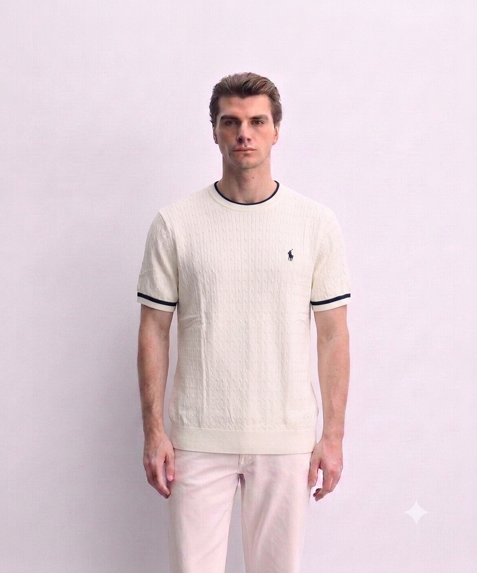 POLO T-shirt.