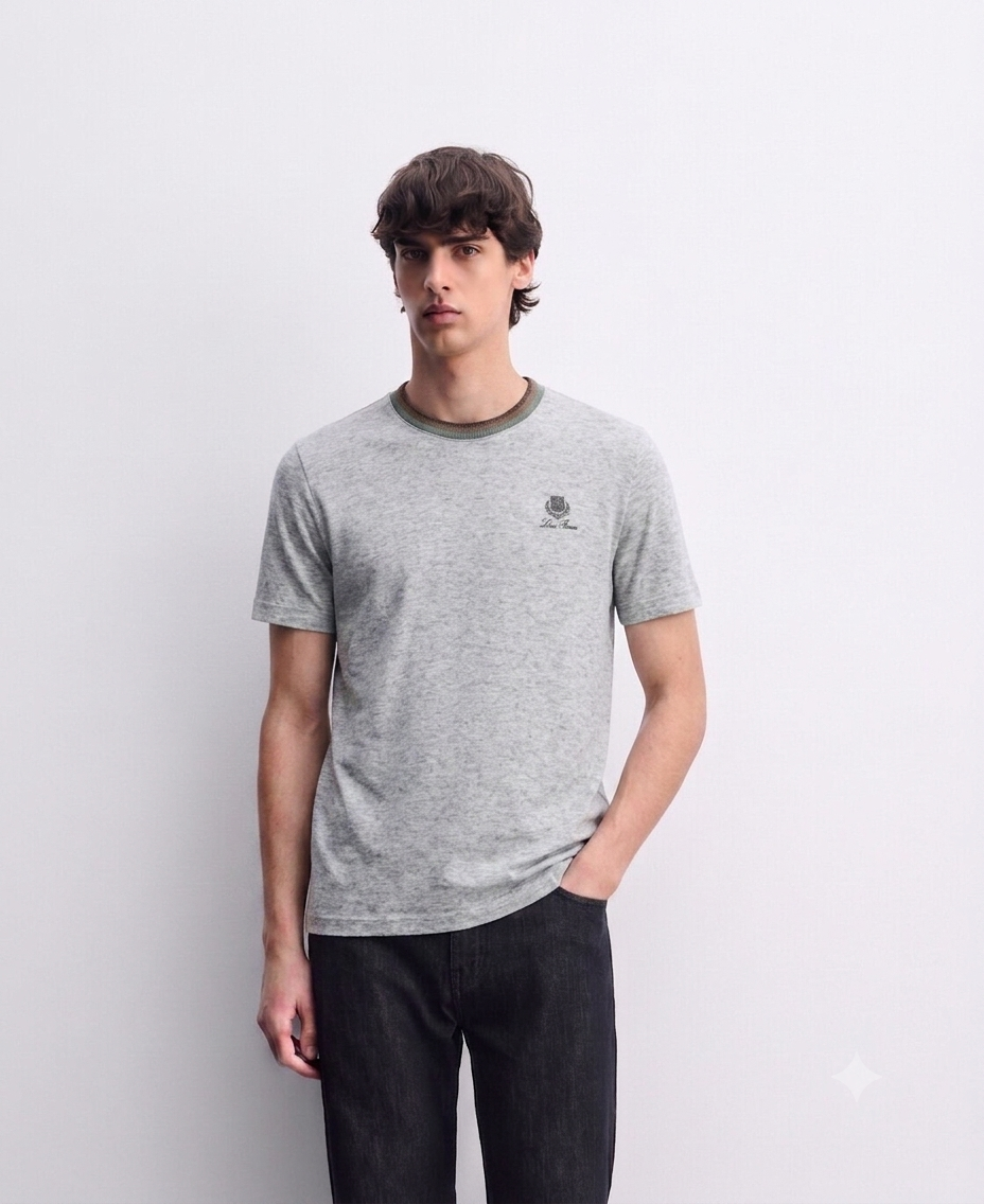 Loro piana T-shirt.