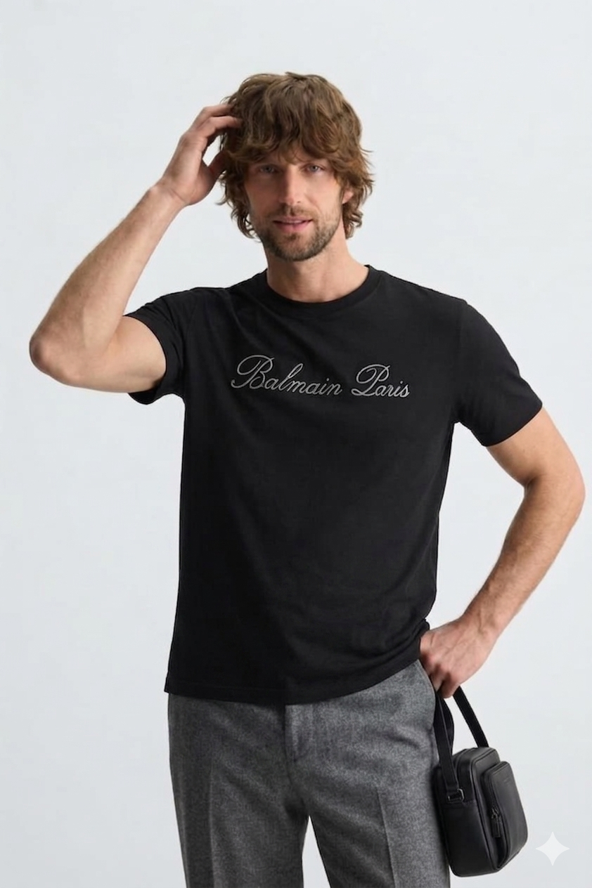 Balmaen Paris T-shirt.