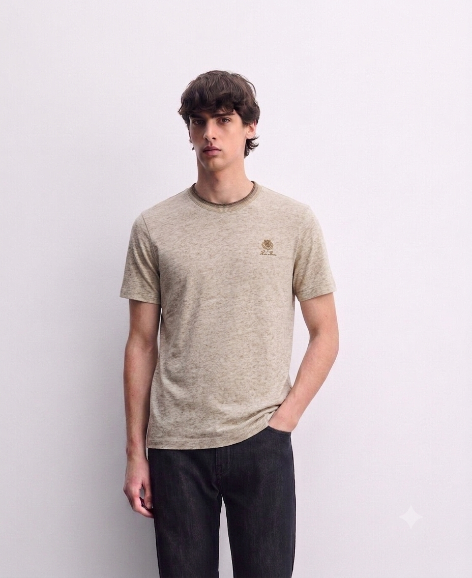 Loro piana T-shirt.