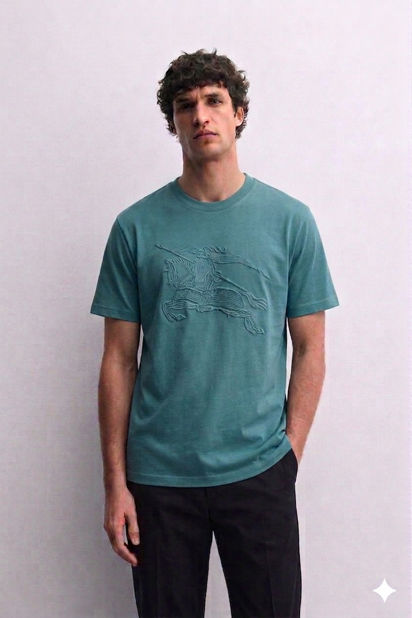 Burberru T-shirt.