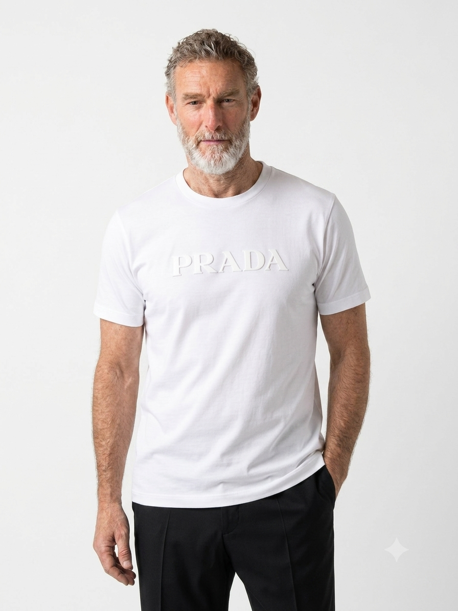 PRADA T-SHIRT.