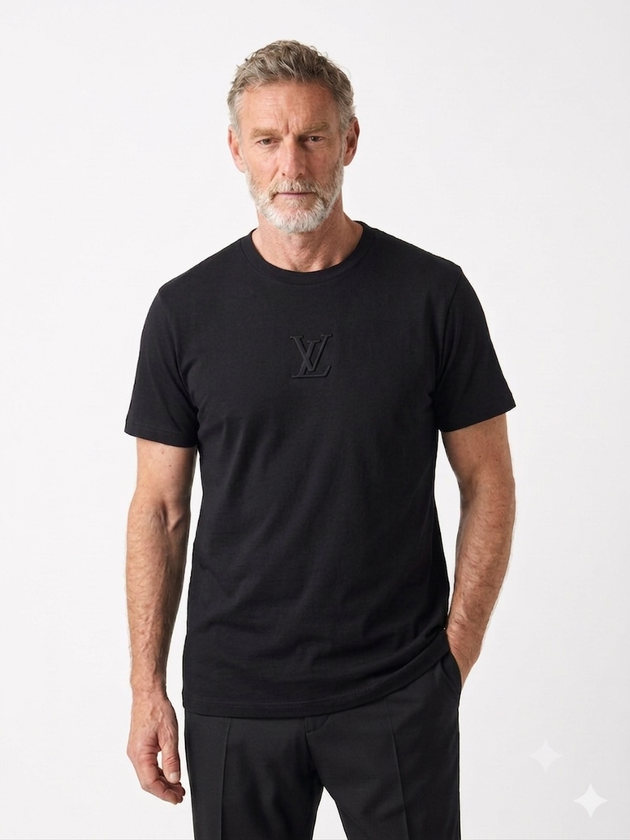 L-o-is Vu-it-on T-SHIRT.